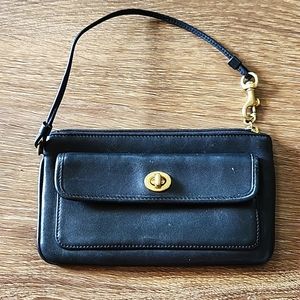 COACH black leather wrist wallet